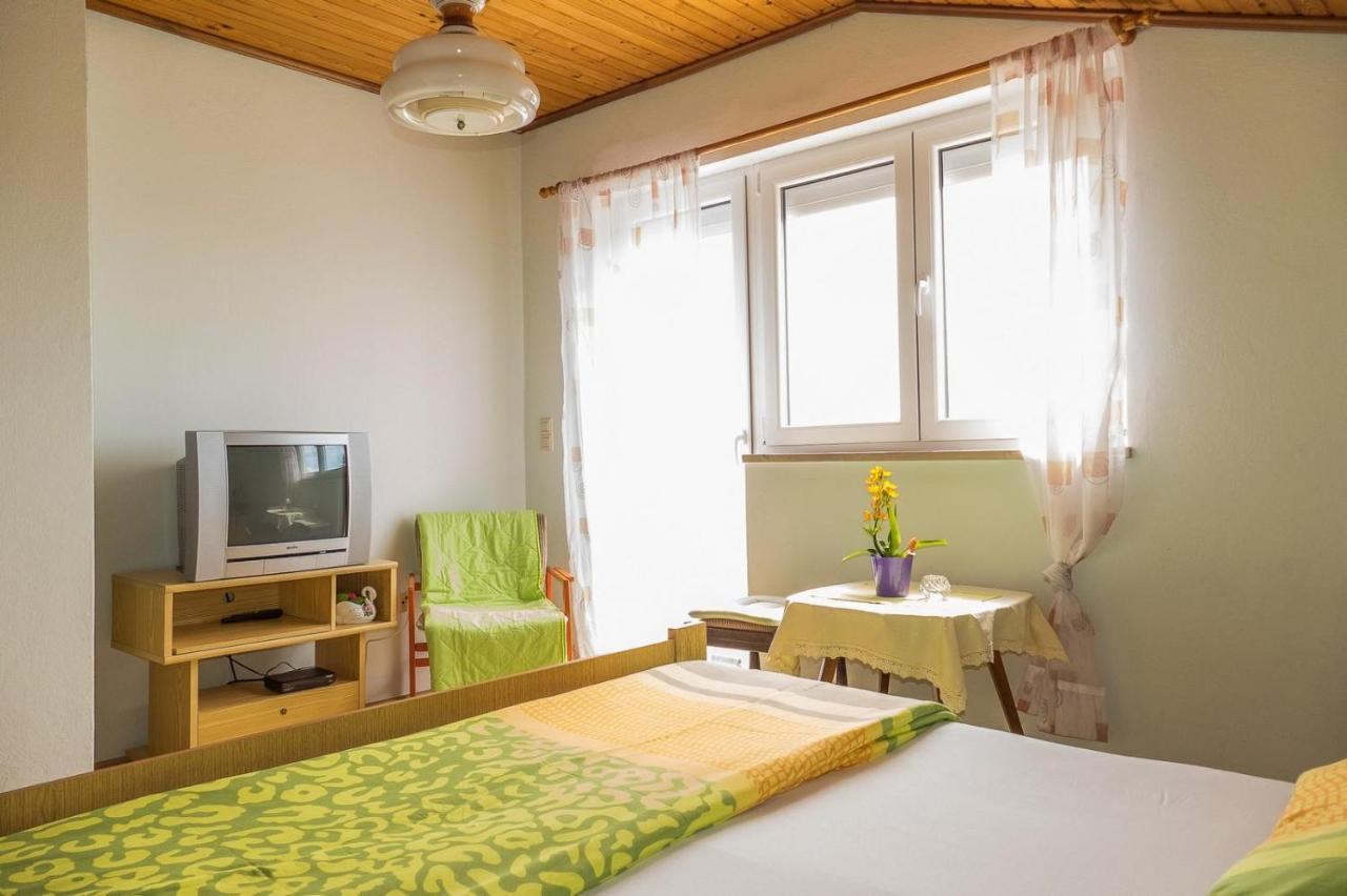 Apartments Pahljina Palit Luaran gambar